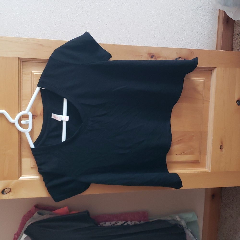 Shirt bundle - Picture 4 of 11